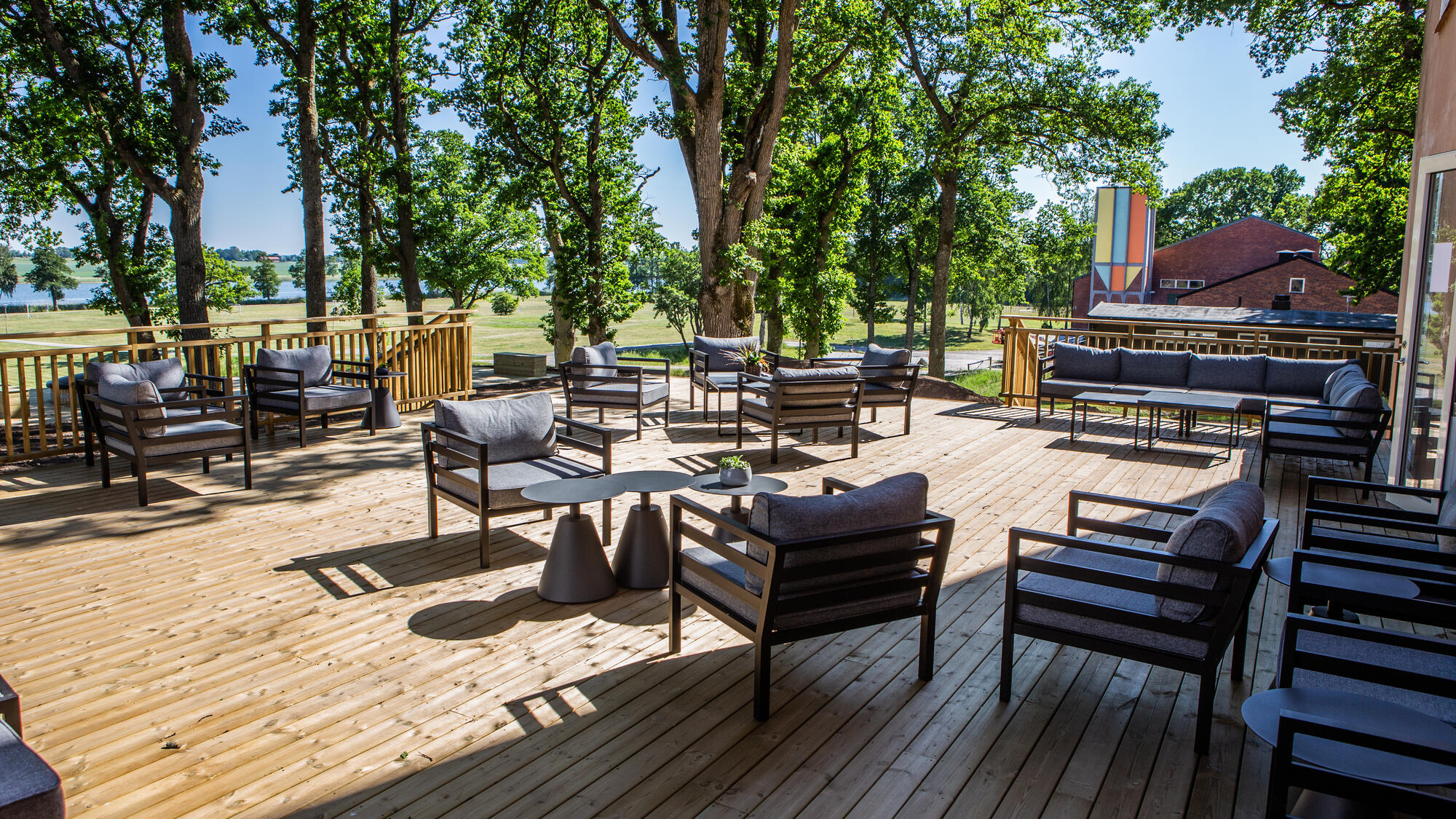 Avsluta våren och inled sommaren med en grillfest